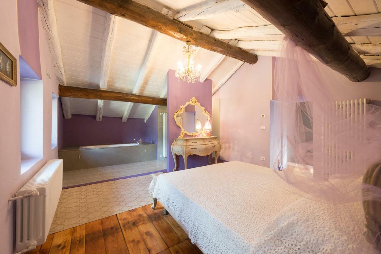 Quart De Lune - Boutique B&B Aosta Eksteriør bilde