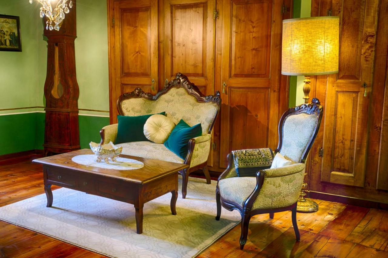 Quart De Lune - Boutique B&B Aosta Eksteriør bilde